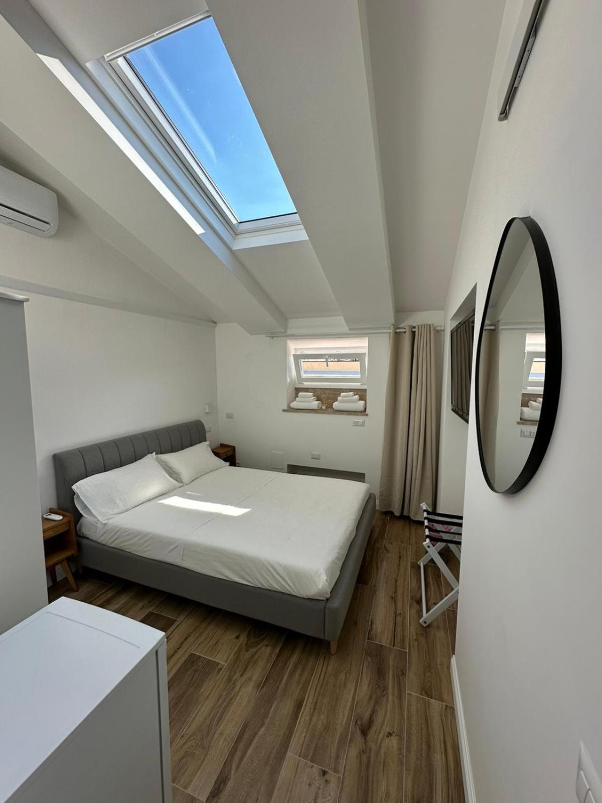 Bed&Bikerome Giulio Cesare Bed & Breakfast Luaran gambar
